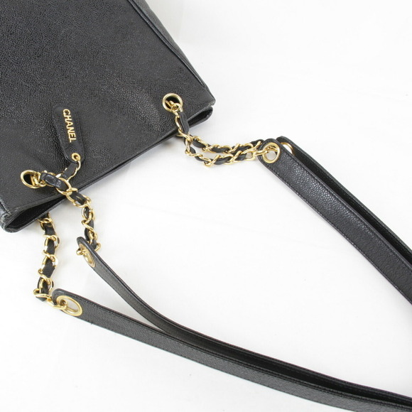 CHANEL Black Leather Shoulder Bag - Picture 7 of 9